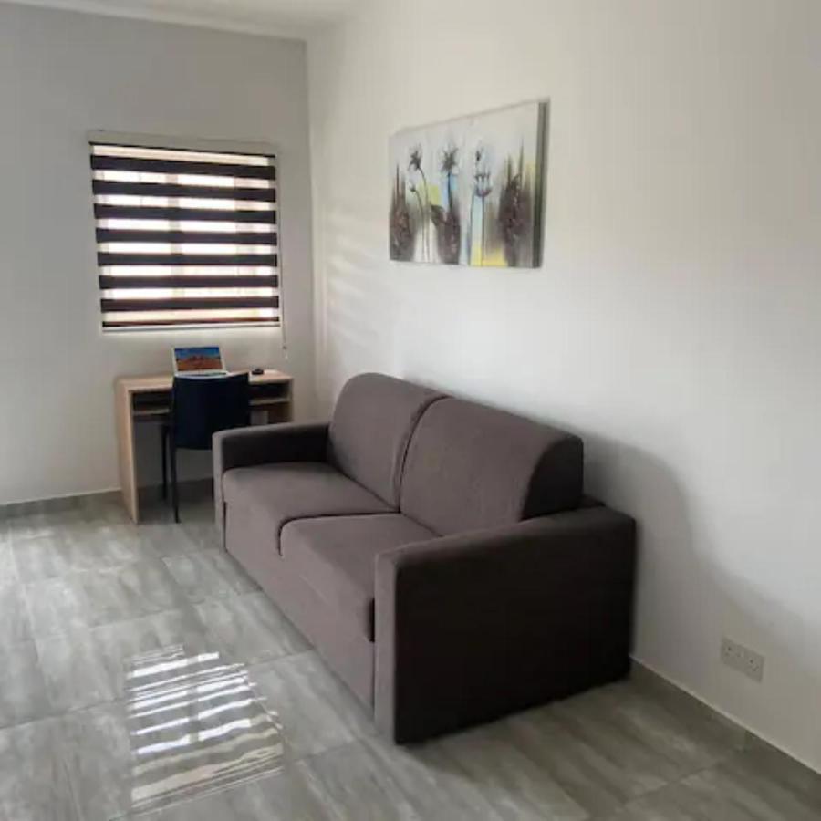 מסידה F9 Room 1, Private Double Room With Private Bathroom In Shared Flat מראה חיצוני תמונה