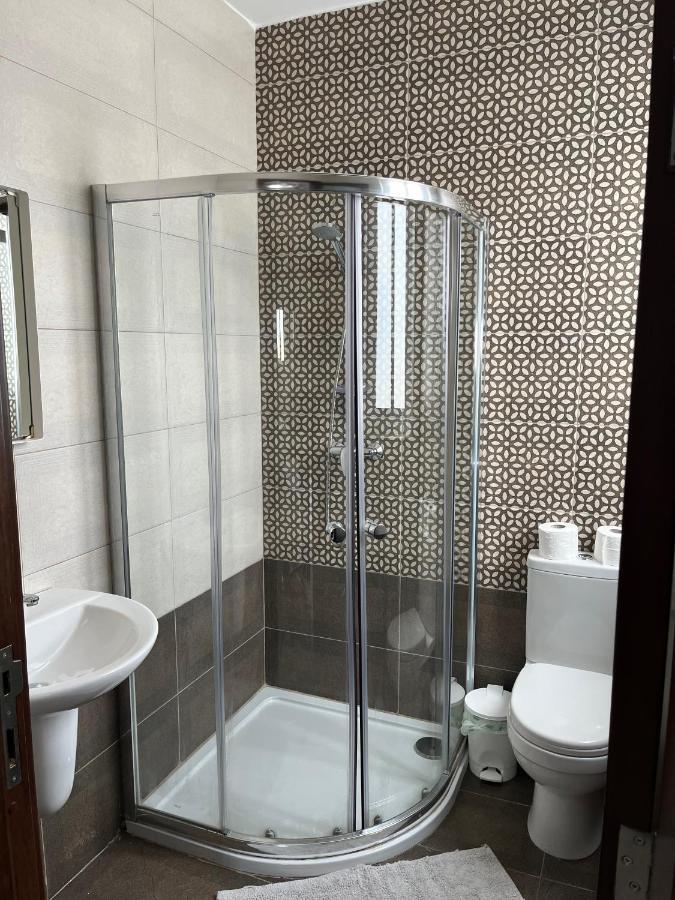 מסידה F9 Room 1, Private Double Room With Private Bathroom In Shared Flat מראה חיצוני תמונה